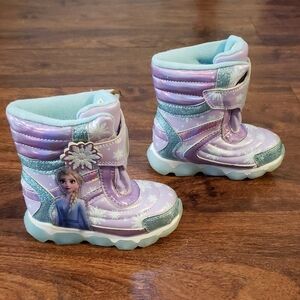 Disney Frozen Light Up Snow Boots 7c